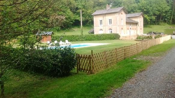 Chateau De La Lucaziere Mont-Saint-Jean  エクステリア 写真
